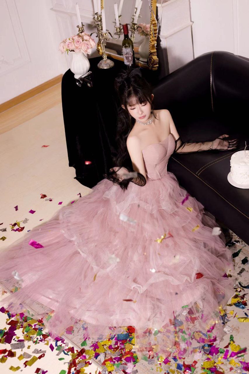 香港包养-香港大学生求包养-豆豆19岁